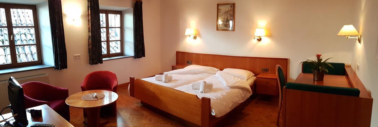 Weisses Roessl Bed & Breakfast Appiano Sulla Strada Del Vino Dış mekan fotoğraf